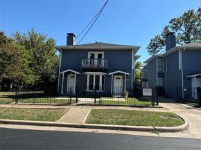 4512  Sycamore Street , Dallas Texas 75204