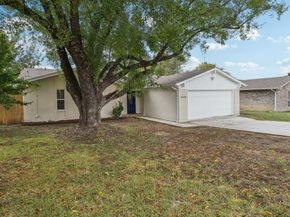 2608  Shenandoah Drive , Arlington Texas 76014