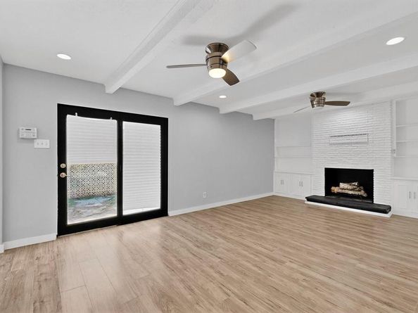 1120  Misty Glen Lane , Dallas Texas 75232