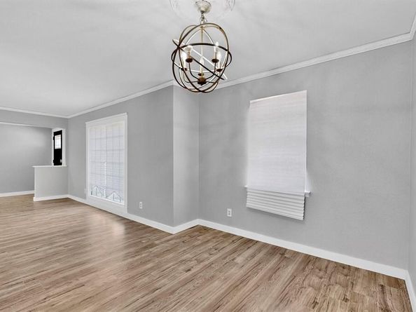 1120  Misty Glen Lane , Dallas Texas 75232