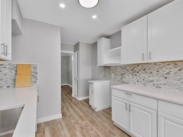 1120  Misty Glen Lane , Dallas Texas 75232