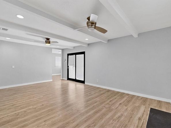 1120  Misty Glen Lane , Dallas Texas 75232