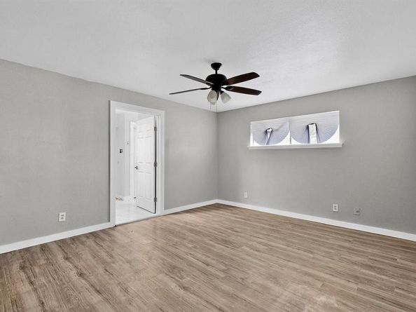 1120  Misty Glen Lane , Dallas Texas 75232