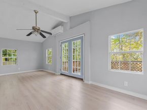 1801  Yale Street , River Oaks Texas 76114