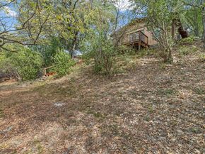 1801  Yale Street , River Oaks Texas 76114