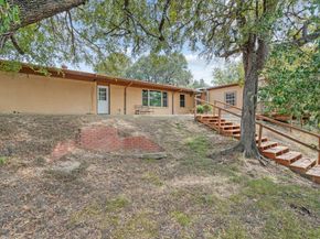 1801  Yale Street , River Oaks Texas 76114