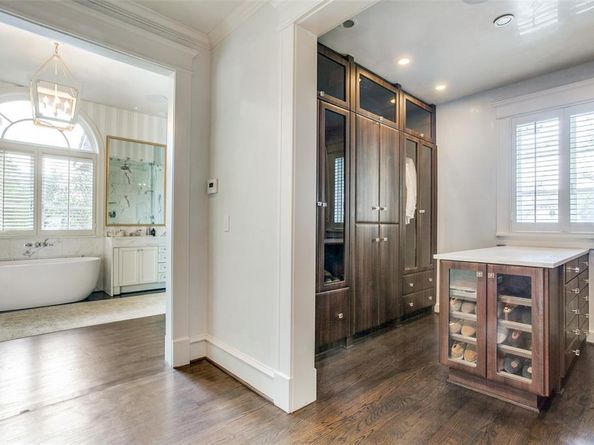 3868  Potomac Avenue , Highland Park Texas 75205