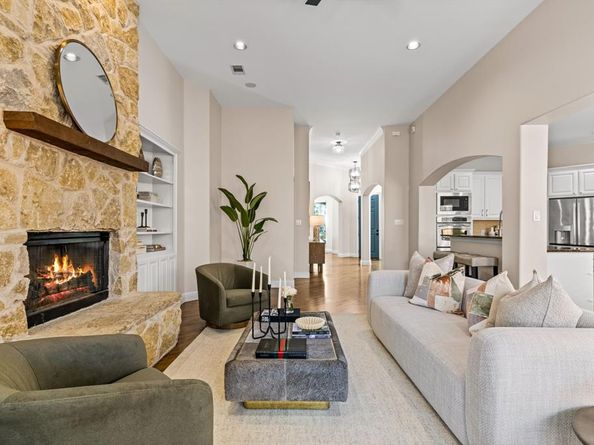 8204  Ridgelea Street , Dallas Texas 75209