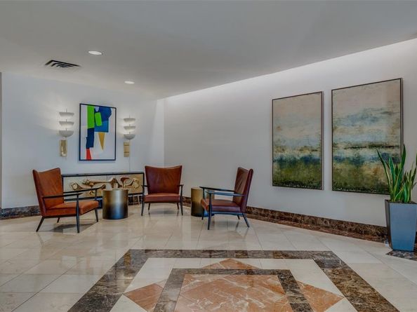 6211 W Northwest Highway  G514, Dallas Texas 75225