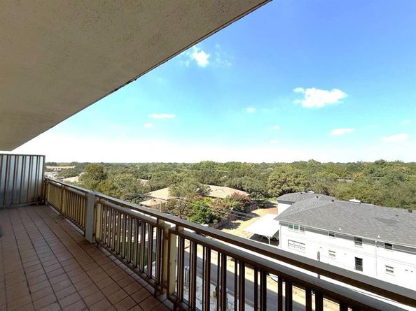 6211 W Northwest Highway  G514, Dallas Texas 75225