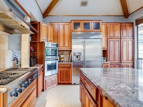 9812  Canyon Crest Circle , Irving Texas 75063