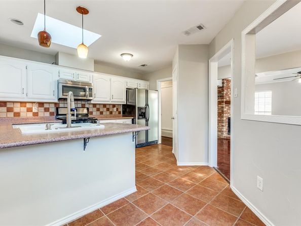 9519  Park Highlands Drive , Dallas Texas 75238
