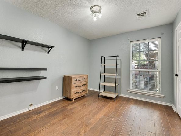 3436  Stanley Avenue , Fort Worth Texas 76110