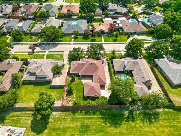 3617  Wandering Trail , Plano Texas 75075