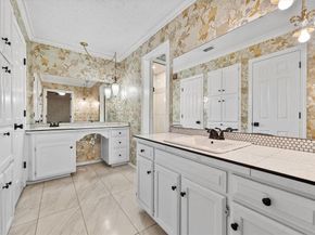 820  Newport Road , Fort Worth Texas 76120