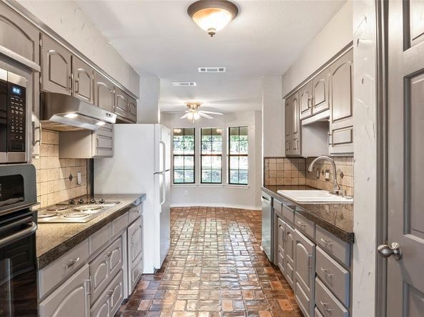 3509  Hightimber Drive , Grapevine Texas 76051