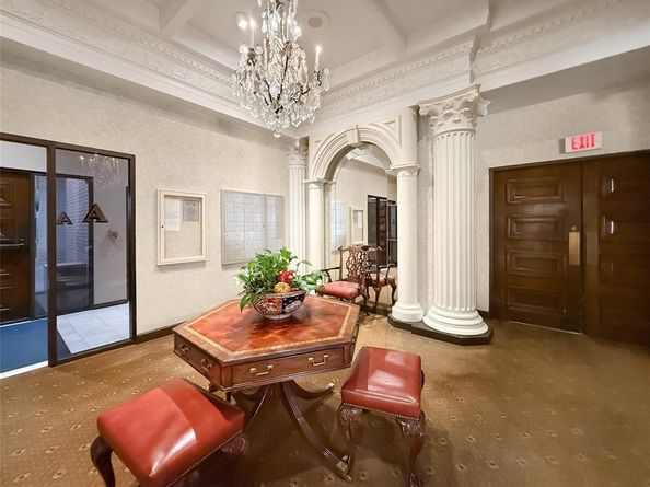 6335 W Northwest Highway  1815, Dallas Texas 75225