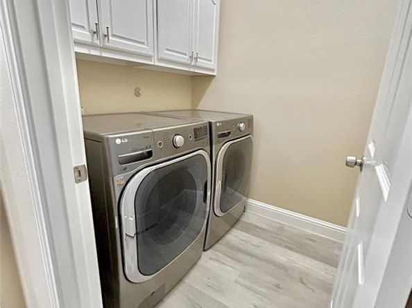 2122  TRICKLING CREEK Drive , Garland Texas 75041