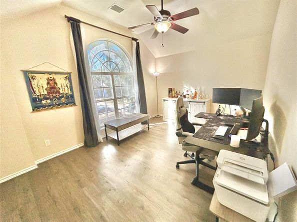 2122  TRICKLING CREEK Drive , Garland Texas 75041