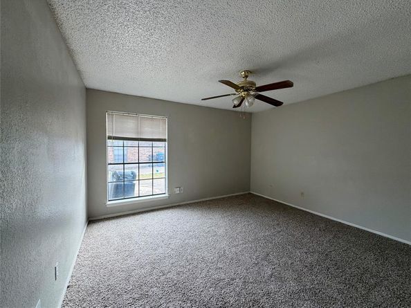 7217  Fuller Circle , Fort Worth Texas 76133