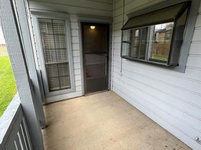 3101  Townbluff Drive  413, Plano Texas 75075