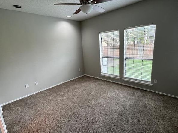 3101  Townbluff Drive  413, Plano Texas 75075