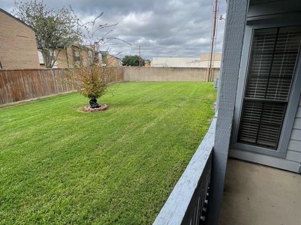 3101  Townbluff Drive  413, Plano Texas 75075