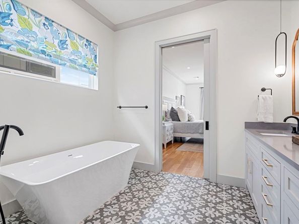 8010  Eagle Trail , Dallas Texas 75238