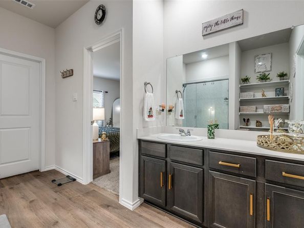 13200  Rich Lane  , Aubrey Texas 76227