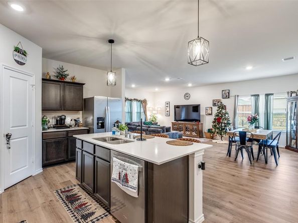 13200  Rich Lane  , Aubrey Texas 76227