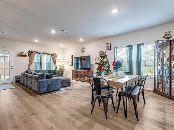 13200  Rich Lane  , Aubrey Texas 76227