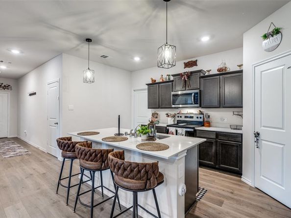 13200  Rich Lane  , Aubrey Texas 76227