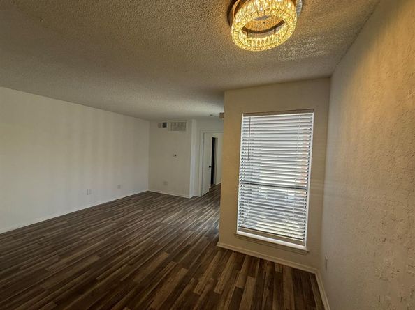 9813  Walnut Street  302, Dallas Texas 75243