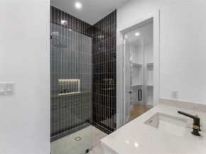 5308  Chippewa Drive , Dallas Texas 75212