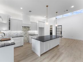 5308  Chippewa Drive , Dallas Texas 75212