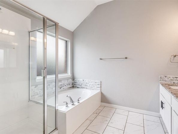 4833  Red Velvet Road , Fort Worth Texas 76244