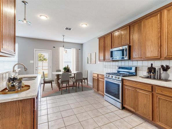 4833  Red Velvet Road , Fort Worth Texas 76244