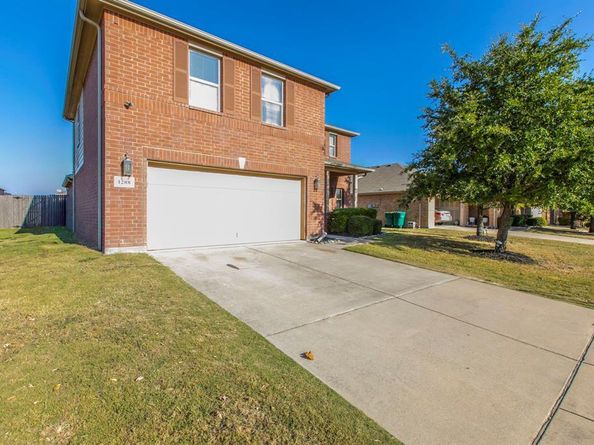 1208  Foster Street , Cedar Hill Texas 75104