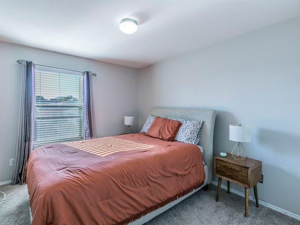 1208  Foster Street , Cedar Hill Texas 75104