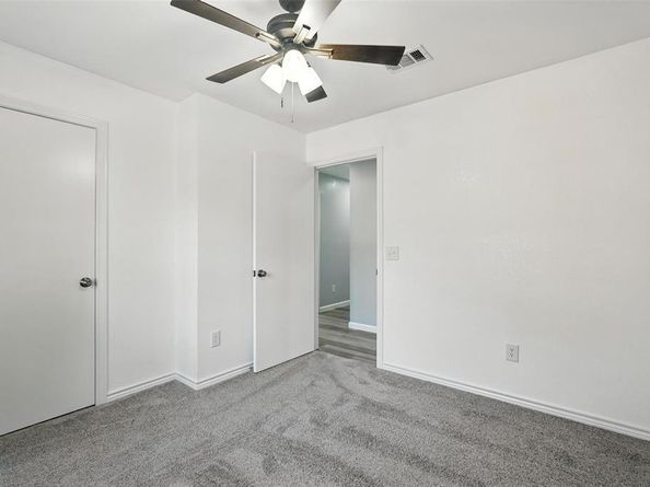 1402  Country Lane , Allen Texas 75002