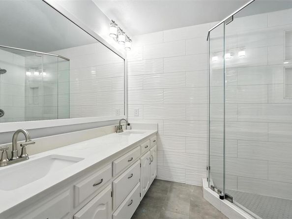 1402  Country Lane , Allen Texas 75002