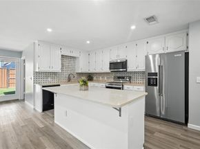 1402  Country Lane , Allen Texas 75002