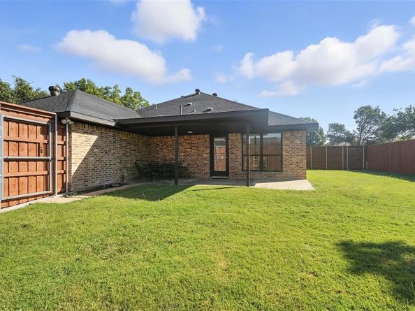 1402  Country Lane , Allen Texas 75002