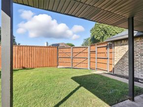 1402  Country Lane , Allen Texas 75002