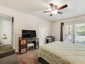 7510  Holly Hill Drive  111, Dallas Texas 75231