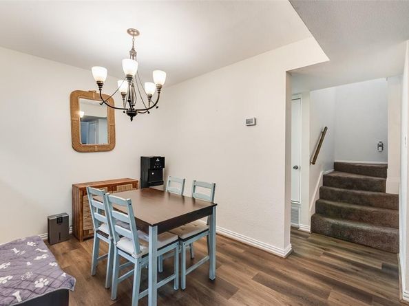 7510  Holly Hill Drive  111, Dallas Texas 75231