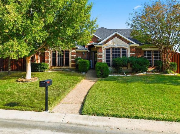 3402  Buckingham Lane , Highland Village Texas 75077