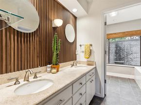 4715  Collinwood Avenue , Fort Worth Texas 76107