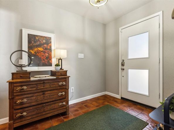 4715  Collinwood Avenue , Fort Worth Texas 76107