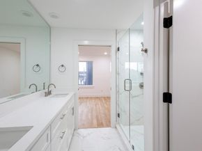 1612  Grigsby Avenue  102, Dallas Texas 75204